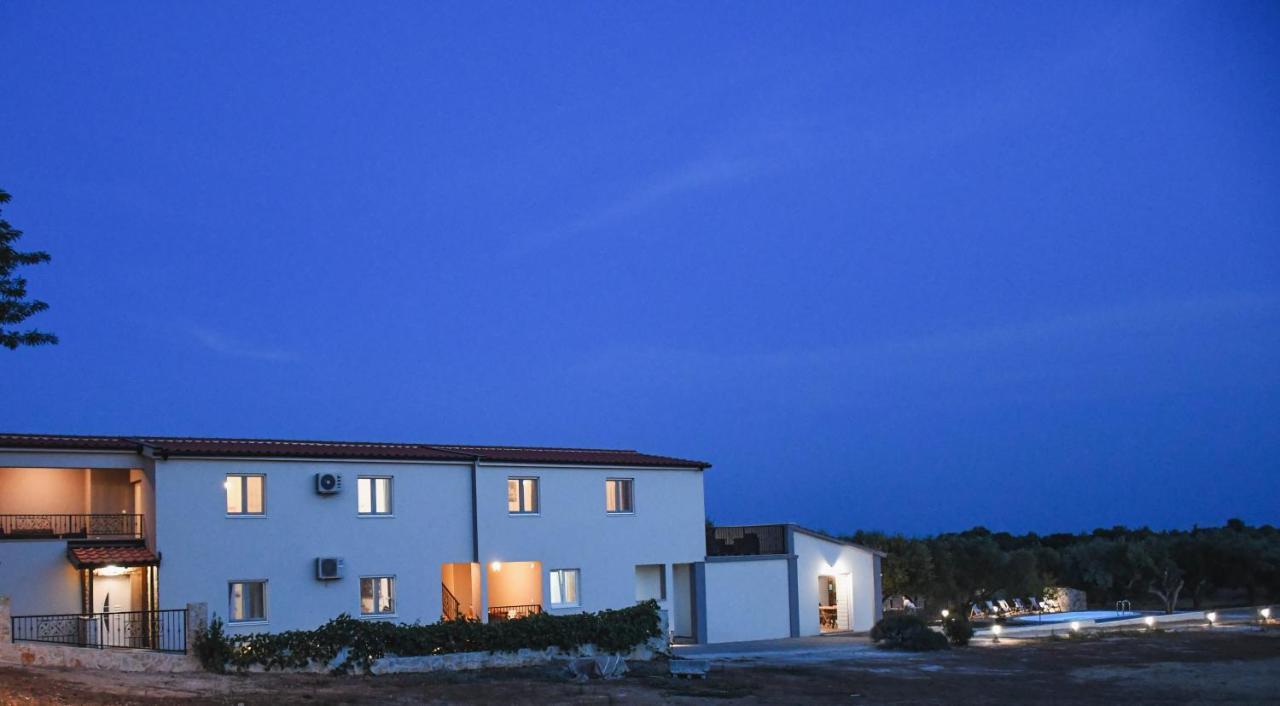 Apartments Olea Біоград-на-Мору Екстер'єр фото
